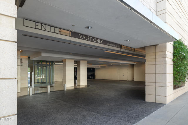 Detail Gallery Image 69 of 74 For 345 E Colorado Bld #302,  Pasadena,  CA 91101 - 3 Beds | 4/1 Baths