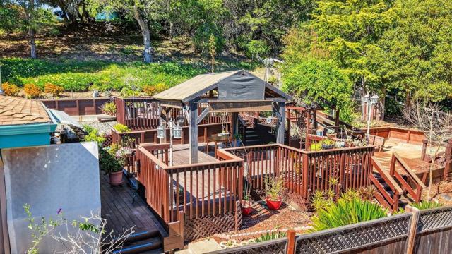 1222 Via Del Sol Road, Salinas CA: https://media.crmls.org/mediaz/73f6b1df-2589-41e8-a163-4f00e23732ea.jpg