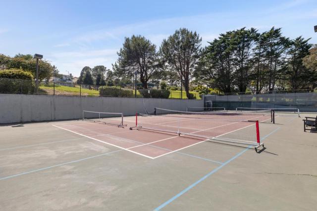 1 Appian Way, South San Francisco CA: https://media.crmls.org/mediaz/73f6d1de-6872-41c0-97ea-419d33f833ec.jpg