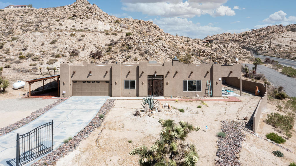 57258 Buena Suerte Road, Yucca Valley, CA 92284