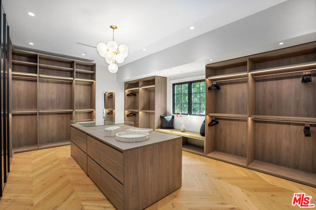 MLS #26850225 image #52