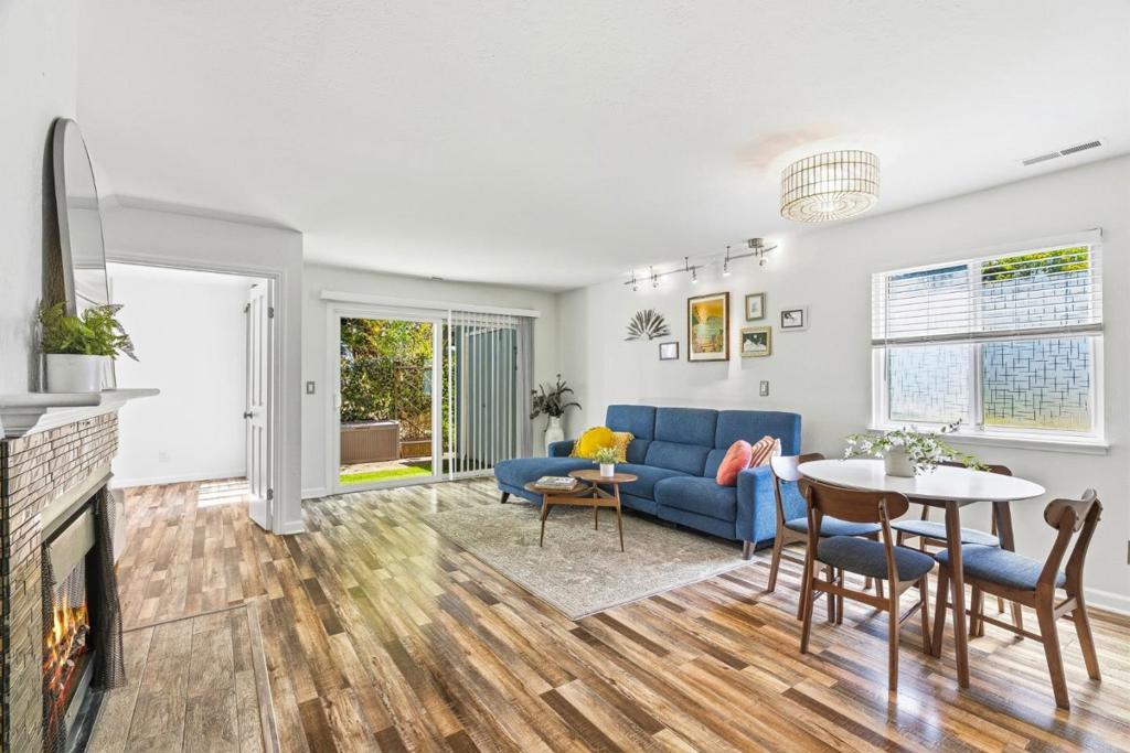 1200 Capitola Road #7