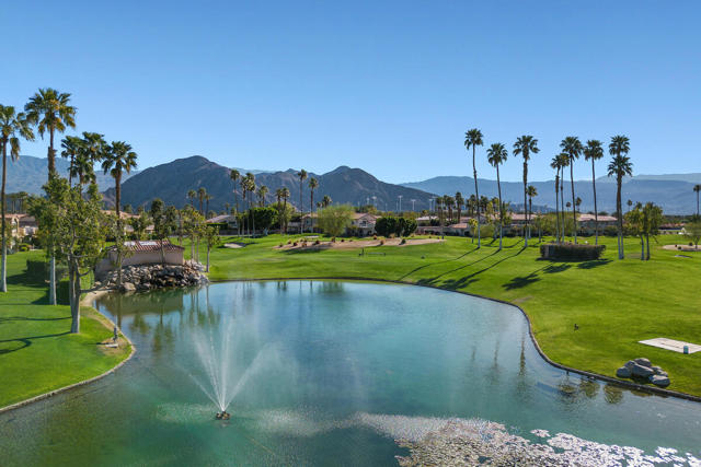 78337 Scarlet Court, La Quinta CA: https://media.crmls.org/mediaz/73f9066f-95dc-4b36-aeee-57e554ce7f2c.jpg