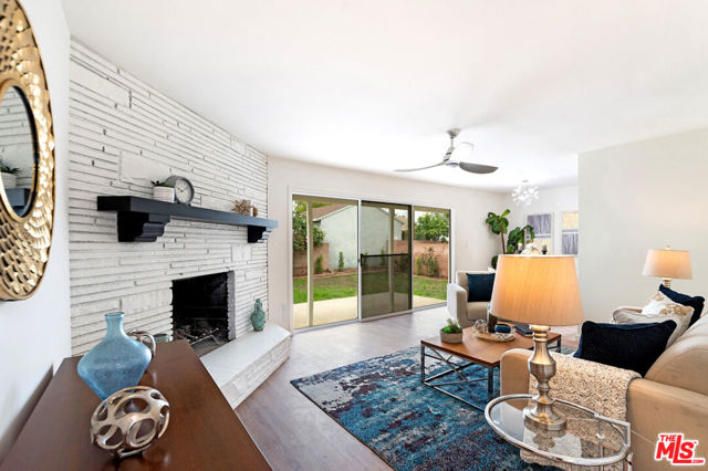 17209 Stagg Street, Van Nuys CA: https://media.crmls.org/mediaz/73f90fec-f549-4ba7-b1ab-83d2df10ee81.jpg