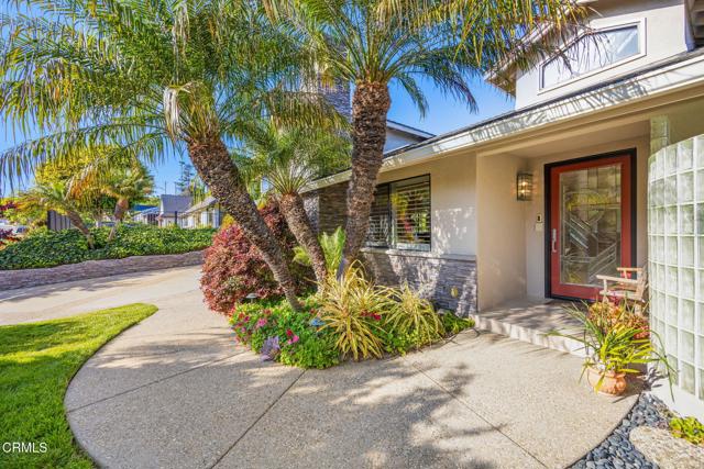 612 Via Arroyo, Ventura CA: https://media.crmls.org/mediaz/73f95b43-49db-4c41-94a1-6a38d142ce06.jpg