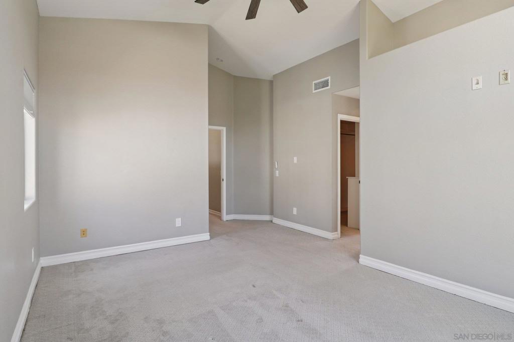 4228 Conquistador - photo 17