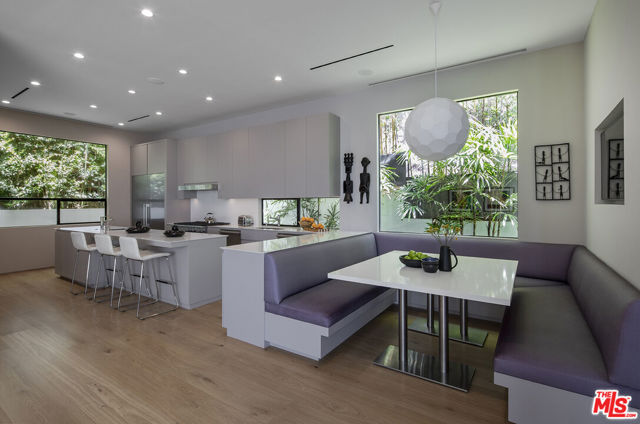 3 Bed Home for Sale in Los Angeles, California
