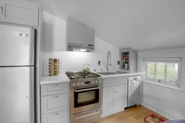 385 Miramar Drive, Half Moon Bay CA: https://media.crmls.org/mediaz/73fc76df-3792-44a1-8ea7-905999eb2cd7.jpg