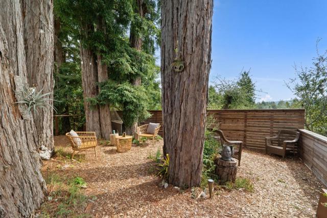 1130 Rebecca Drive, Boulder Creek CA: https://media.crmls.org/mediaz/73fcb686-7786-4fb7-98e7-9c728adc605d.jpg