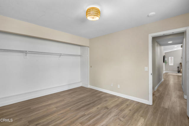 1684 San Joaquin Avenue, Ventura CA: https://media.crmls.org/mediaz/73fd3b96-bc38-4d1d-95f1-015395cf7c6c.jpg