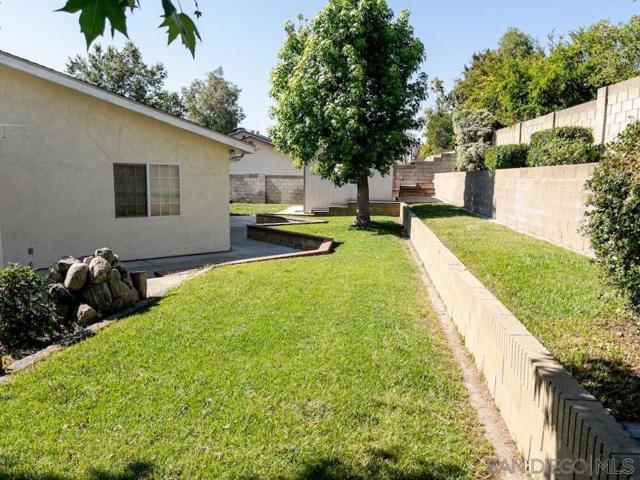 1626 S Boulder Ave, Ontario CA: https://media.crmls.org/mediaz/73fd4e7e-262c-4e68-a537-b36e30369c83.jpg