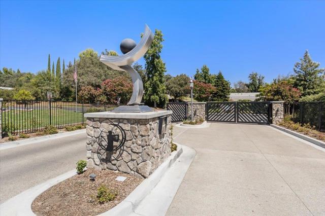 Home for Sale in Valley Center