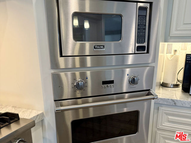 2031 Peninsula Road, Oxnard CA: https://media.crmls.org/mediaz/73ffcc7b-d6a3-431a-beb2-6077fe868023.jpg