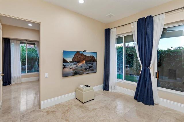 2 Deerfield Court, Rancho Mirage CA: https://media.crmls.org/mediaz/740005b4-a0a6-44f7-ba1b-22fea8bedd2b.jpg