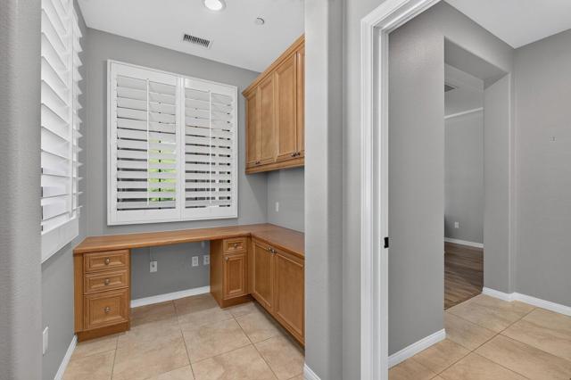 2073 Via Alba, Palm Desert, CA 92260