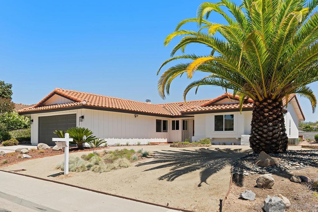 12327 Grandee - photo 2