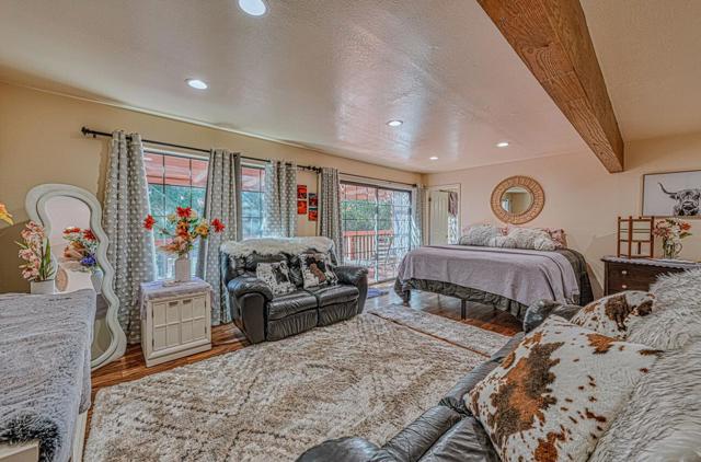 6640 Kim Ann Lane, Salinas CA: https://media.crmls.org/mediaz/7400d9d0-5c0c-4781-a0b4-82ac844fa055.jpg