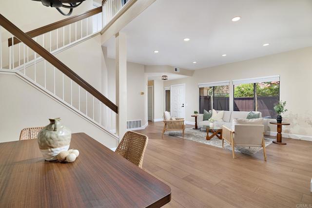 Detail Gallery Image 7 of 28 For 3045 Greenwich St, Carlsbad,  CA 92010 - 4 Beds | 2/1 Baths