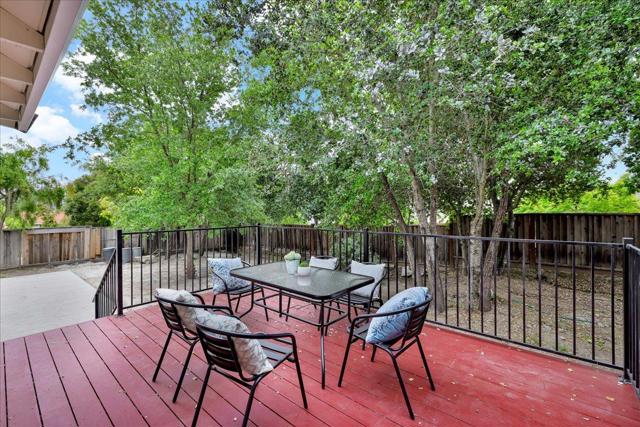 6586 Woodcliff Court, San Jose CA: https://media.crmls.org/mediaz/7402b75a-3dda-4f3c-8881-33727e49e8eb.jpg