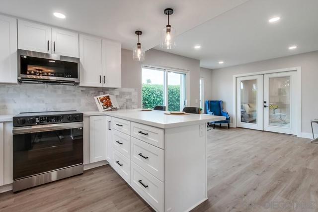 1278 Avenida Miguel, Encinitas CA: https://media.crmls.org/mediaz/7402c30b-2878-4a9d-9824-bcdd6ee06b4b.jpg