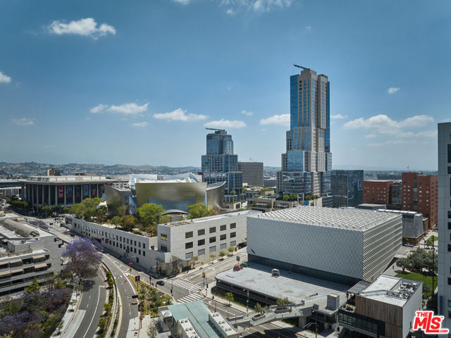 880 W 1st Street, Los Angeles CA: https://media.crmls.org/mediaz/740311a0-3294-4cf0-ad79-c401a9853634.jpg