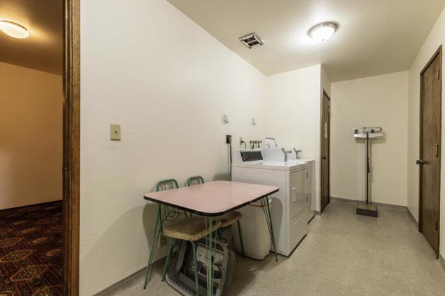 1500 Howard Avenue, Burlingame CA: https://media.crmls.org/mediaz/74032291-f729-4844-9e52-d6a5237f3510.jpg