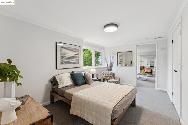 1415 Devonshire Dr, El Cerrito CA: https://media.crmls.org/mediaz/74048f58-f34f-468d-ba6f-d9c72df46e8d.jpg