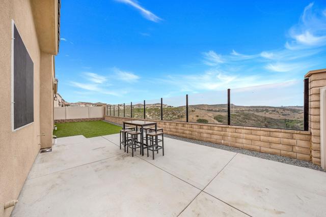 1228 Spivey Rd, Chula Vista CA: https://media.crmls.org/mediaz/740522f1-7755-42a4-bade-0d22354c5ad3.jpg