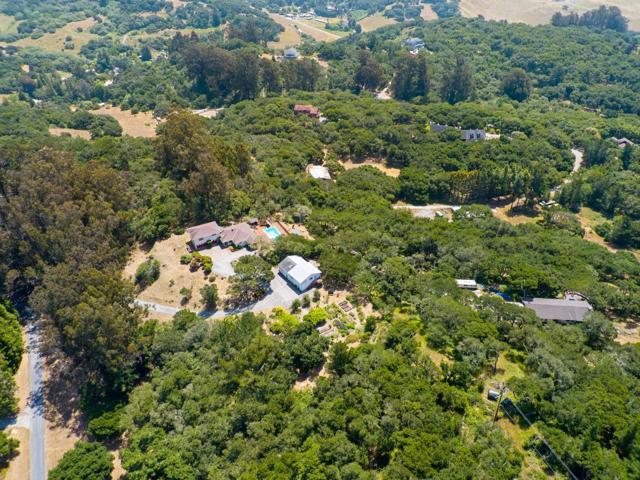739 Snyder Avenue, Aromas CA: https://media.crmls.org/mediaz/74057b35-13a3-4325-a74a-e211c375c1ca.jpg