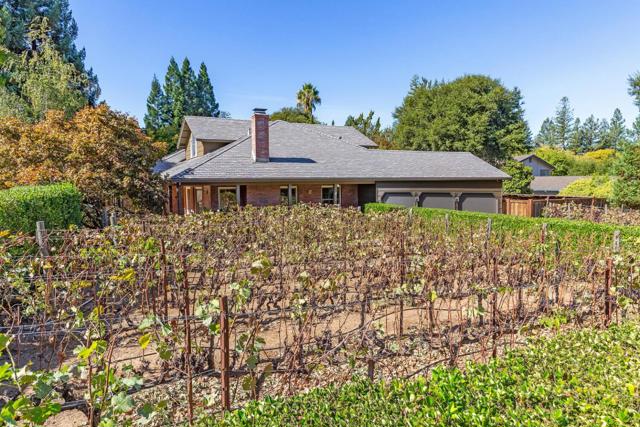 Image 36 of 65 For 14725 Live Oak Lane