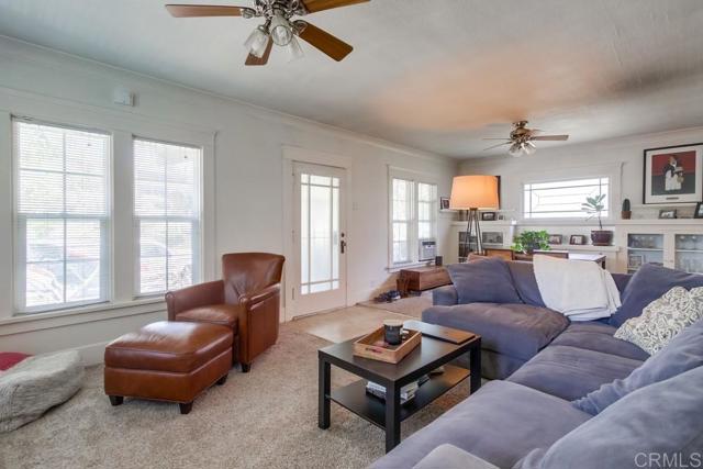 4209 21 3rd Avenue, San Diego CA: https://media.crmls.org/mediaz/7406e3cb-b243-45d1-9383-c89341d6bd44.jpg