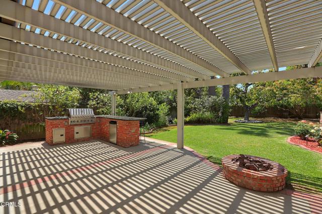 Detail Gallery Image 15 of 22 For 605 Brightside Ln, Pasadena,  CA  - 4 Beds | 2 Baths