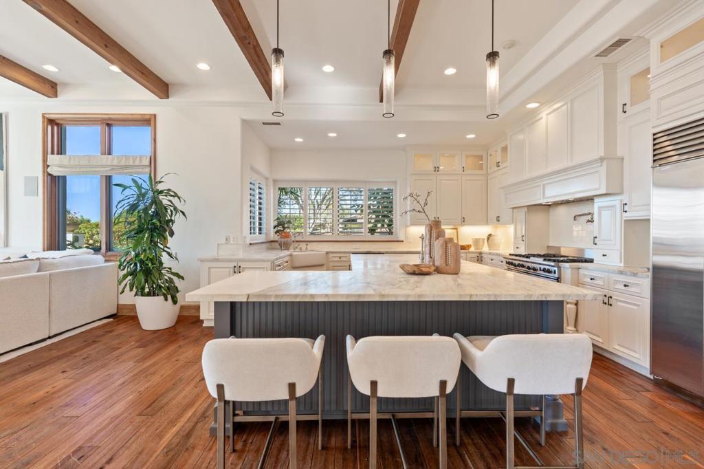 8080 La Jolla Scenic Dr - photo 17