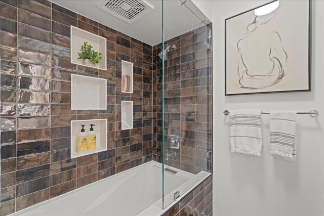 333 Santana Row, San Jose CA: https://media.crmls.org/mediaz/7409928f-d472-422e-91f0-6ae5c91b409a.jpg