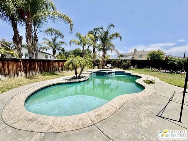 1867 Crane Avenue, San Jacinto CA: https://media.crmls.org/mediaz/740acec7-52f3-43c6-8650-7f341cc05c38.jpg