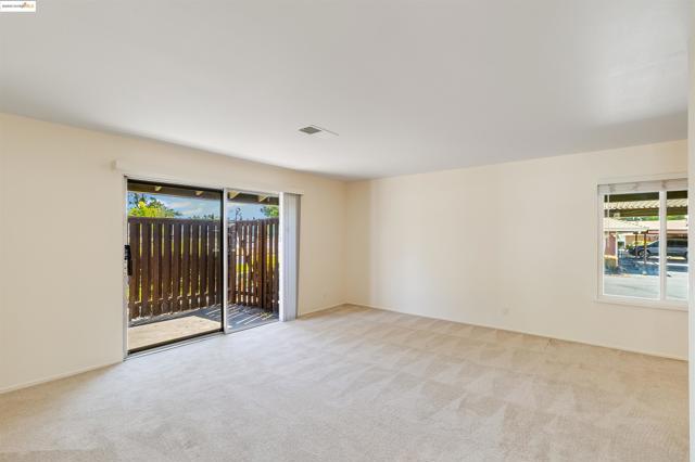 2059 Olivera Rd, Concord CA: https://media.crmls.org/mediaz/740b2b28-eed2-48a2-ad10-001a7eb00123.jpg
