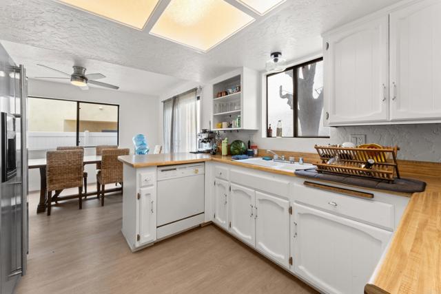1421 San Elijo Avenue, Cardiff by the Sea CA: https://media.crmls.org/mediaz/740b6b84-ef80-4b54-816a-6f91d2f8fc9f.jpg
