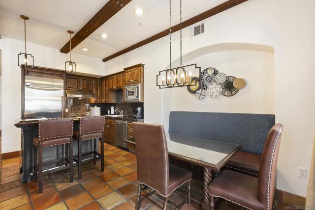 7310 Estrella De Mar, Carlsbad CA: https://media.crmls.org/mediaz/740ba8af-aa20-46d2-bfba-3a8db8c8bec7.jpg