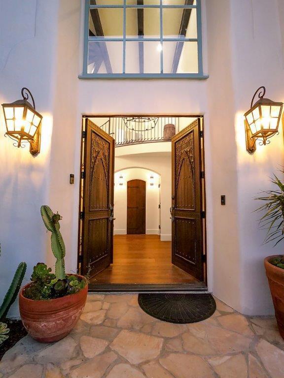 32524 Seacliff Drive, Rancho Palos Verdes CA: https://media.crmls.org/mediaz/740ccd73-55a7-4957-96ff-6fd66b254ee2.jpg