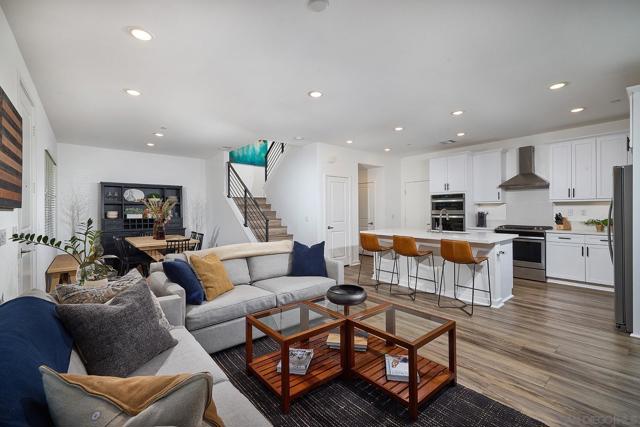 13070 Olympus Cir, Poway CA: https://media.crmls.org/mediaz/740d8889-5c18-447b-96c4-359b1e5c6686.jpg