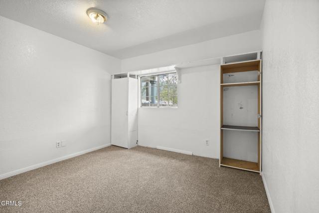 8590 N Ventura Avenue, Ventura CA: https://media.crmls.org/mediaz/740d968d-9a9e-4bb1-bc16-1538da284b58.jpg