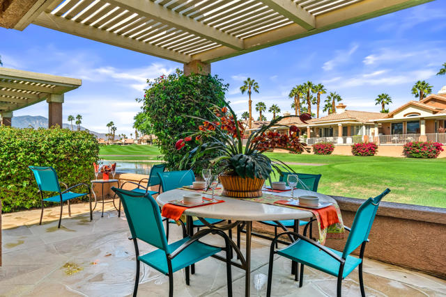 76788 Kybar Road, Palm Desert CA: https://media.crmls.org/mediaz/740e6b25-e26b-494a-88cd-709bf6f1ec25.jpg