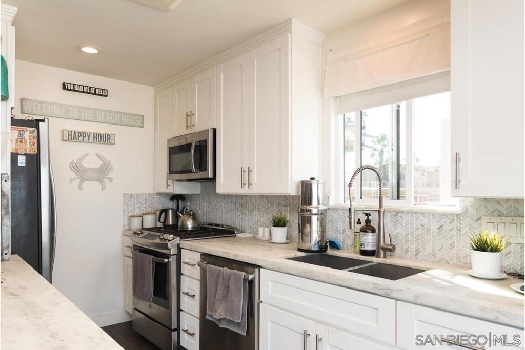 MLS #250017346SD image #29