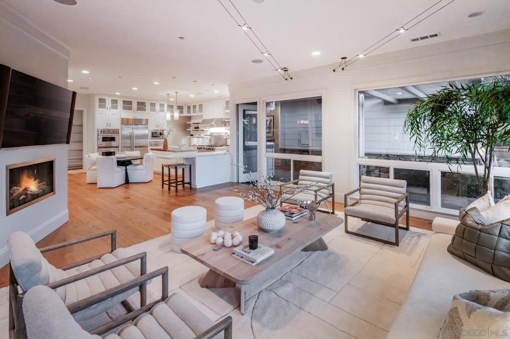 MLS #250039866SD image #10