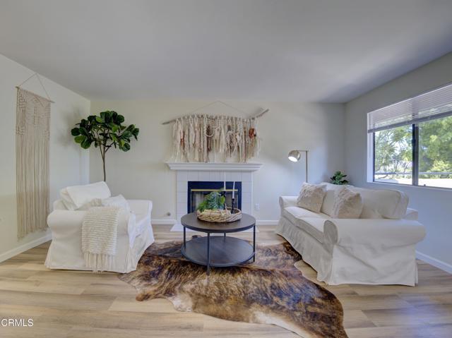 644 Orwell Lane, Ventura CA: https://media.crmls.org/mediaz/7411189f-fc04-474d-be12-59a348ca6de1.jpg