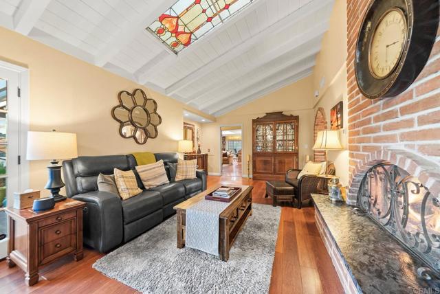 Detail Gallery Image 17 of 64 For 11921 1/2 Fuerte Dr, El Cajon,  CA 92020 - 4 Beds | 3 Baths