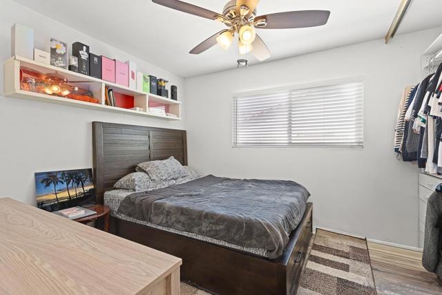 2412 Teaberry Glen, Escondido CA: https://media.crmls.org/mediaz/7412090d-c82b-422c-b989-ee9197fc30b6.jpg