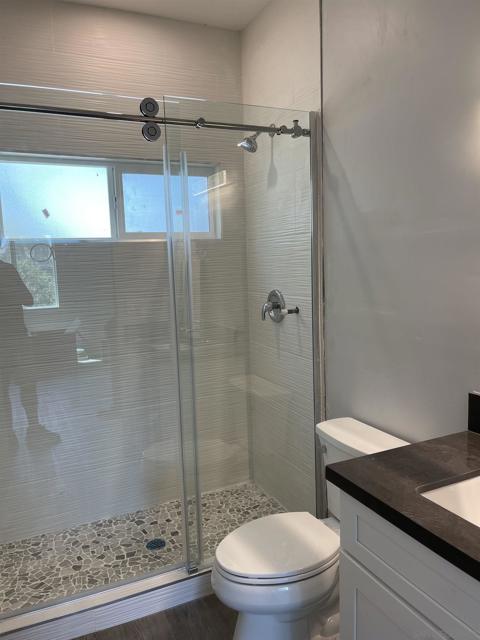 4605 4607 Terrace Dr, San Diego CA: https://media.crmls.org/mediaz/74123b8f-e64f-4e81-aea1-120bf1797860.jpg