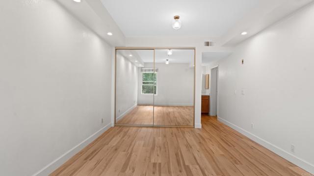 Detail Gallery Image 10 of 30 For 2445 Brant St #304,  San Diego,  CA 92101 - 1 Beds | 1 Baths