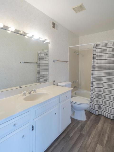 15 Pinehill Way, Monterey CA: https://media.crmls.org/mediaz/74144934-0635-4bb6-8c9f-ffe6df05b99a.jpg